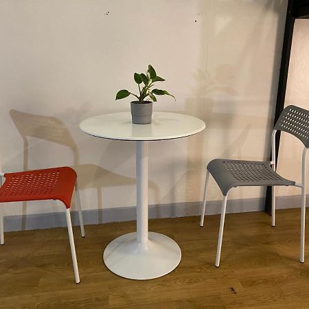 Burgos Hub Hostel Pasay Zewnętrze zdjęcie