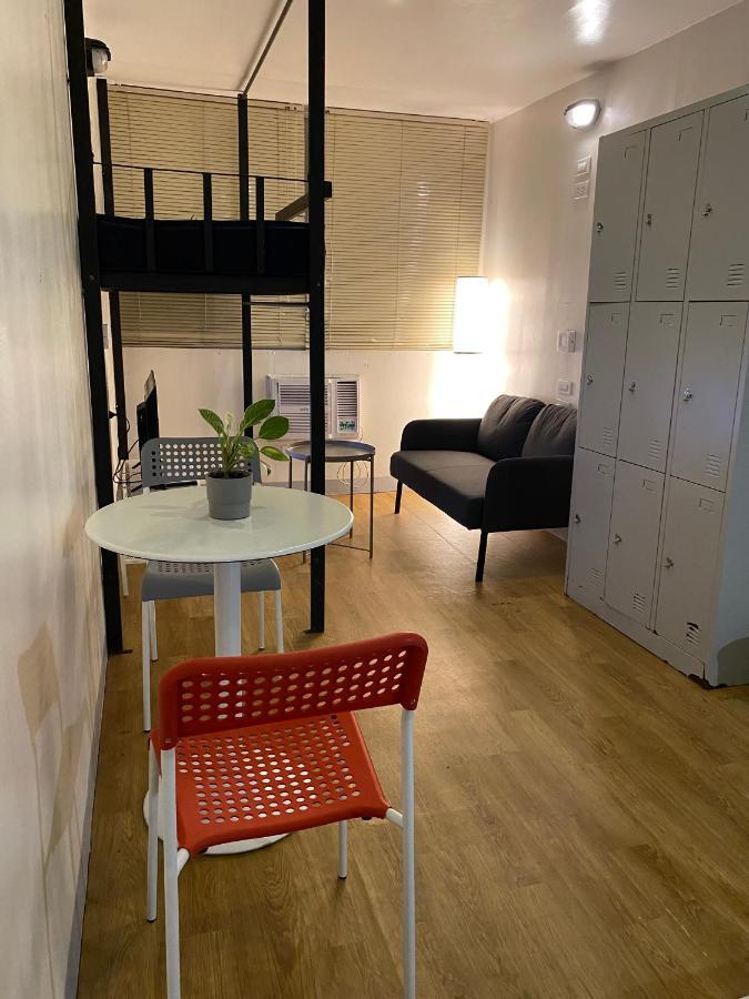 Burgos Hub Hostel Pasay Zewnętrze zdjęcie