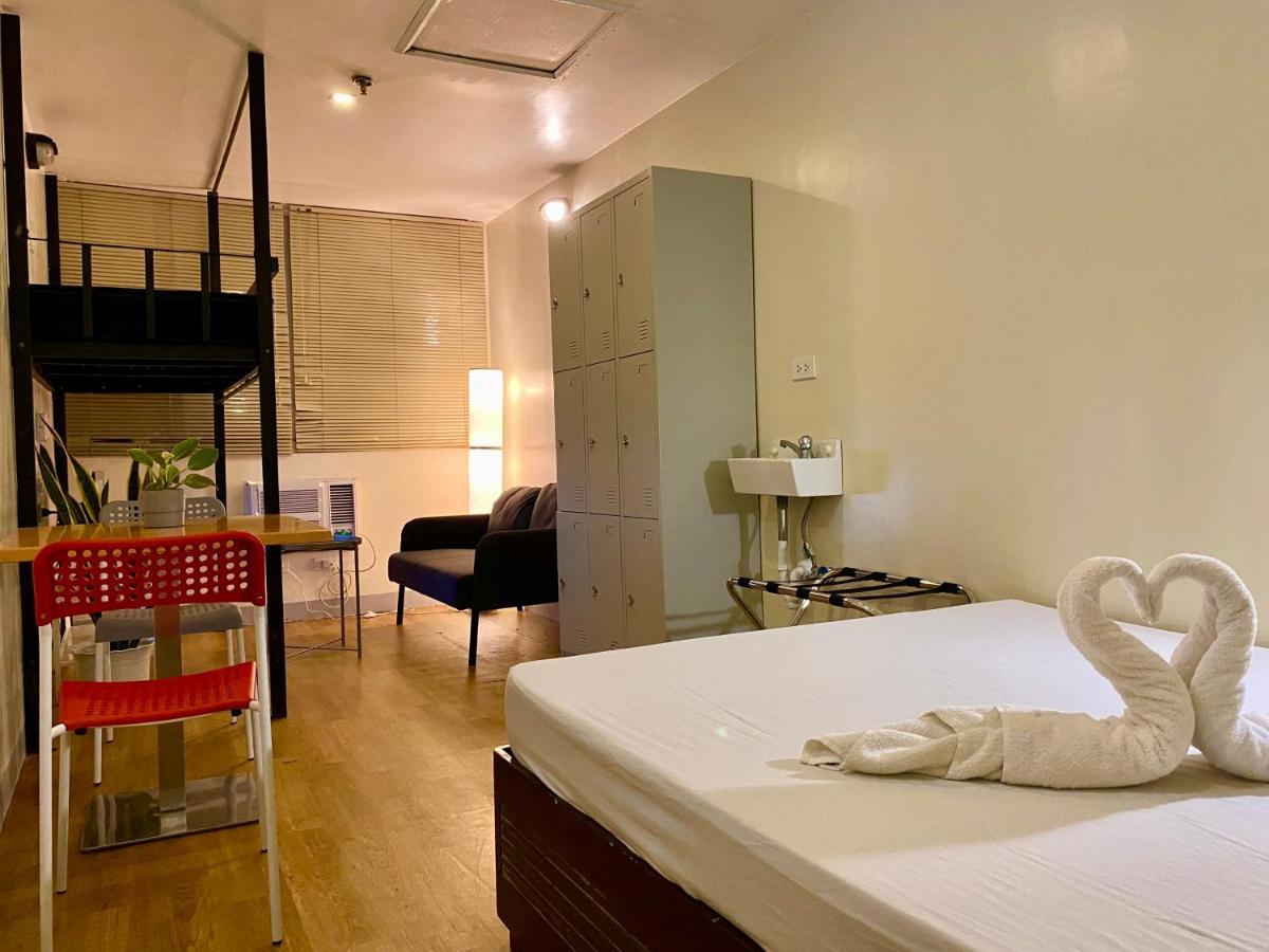 Burgos Hub Hostel Pasay Zewnętrze zdjęcie